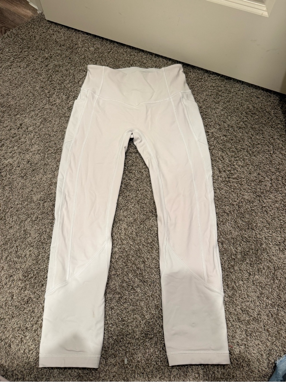 Lululemon White High-Waist Active Leggings